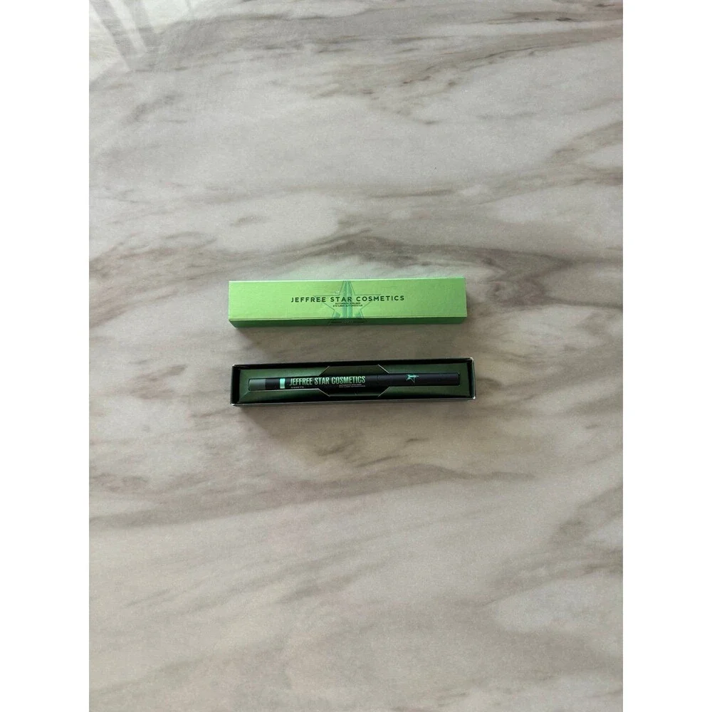 Jeffree Star Cosmetics Automatic Eyeliner A$$ets